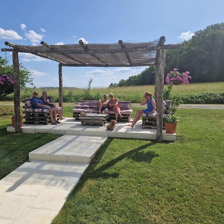 Le Shedeaux Vila Saint-Privat-des-Prés Exterior foto